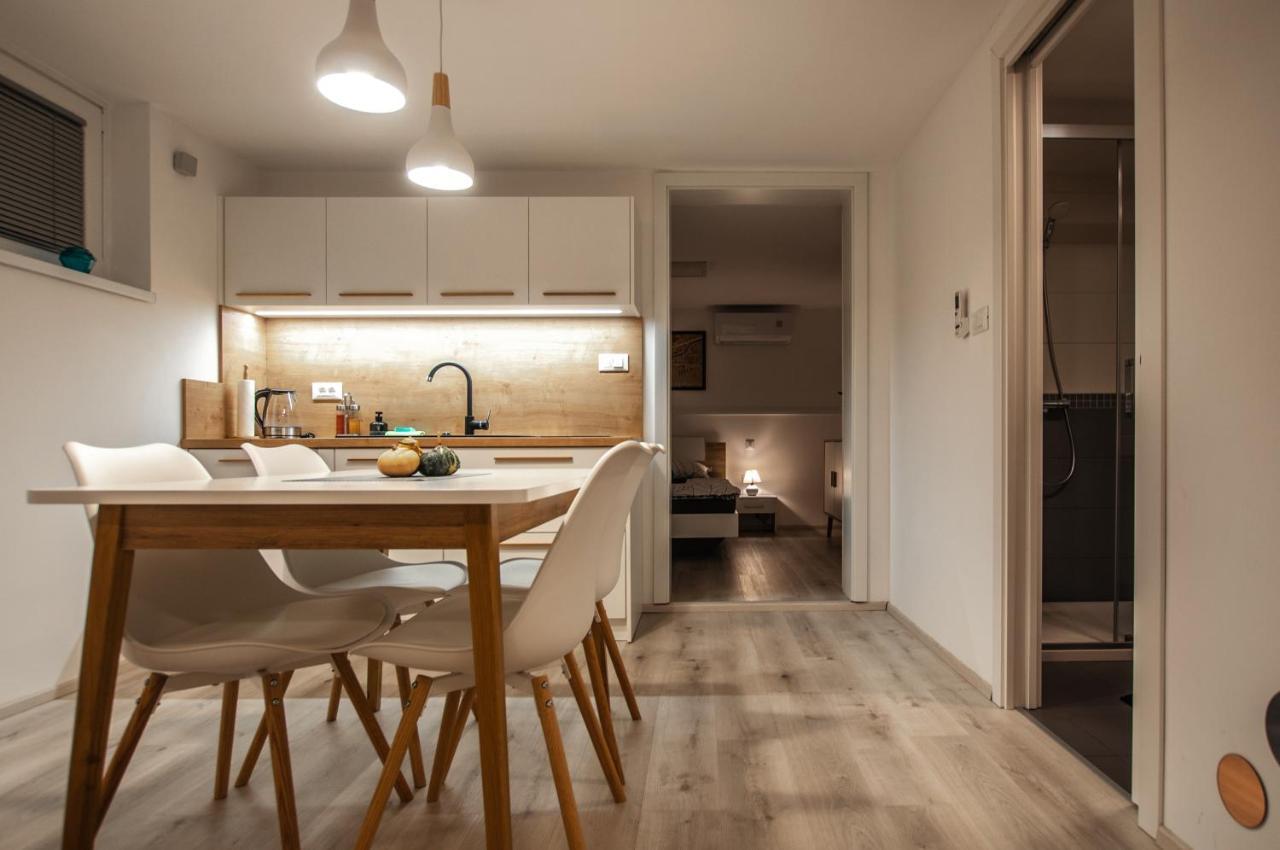 Cozy Little Apartments Ig Exterior foto